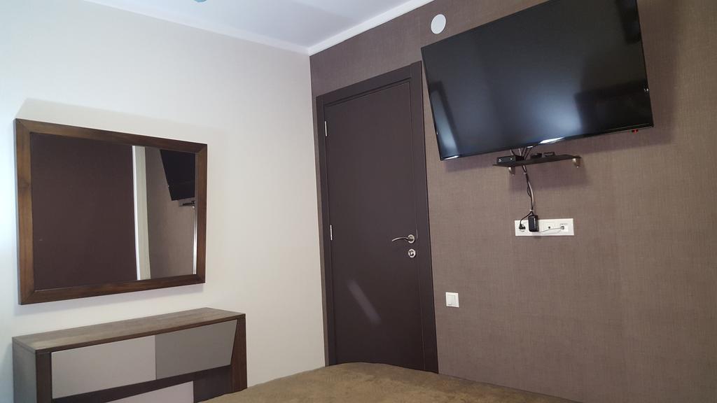 Mimino Apartment Deluxe First Line Batoemi Buitenkant foto